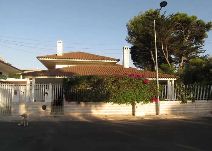 Go Pt - Private Challet With Swimming Pool And Garden